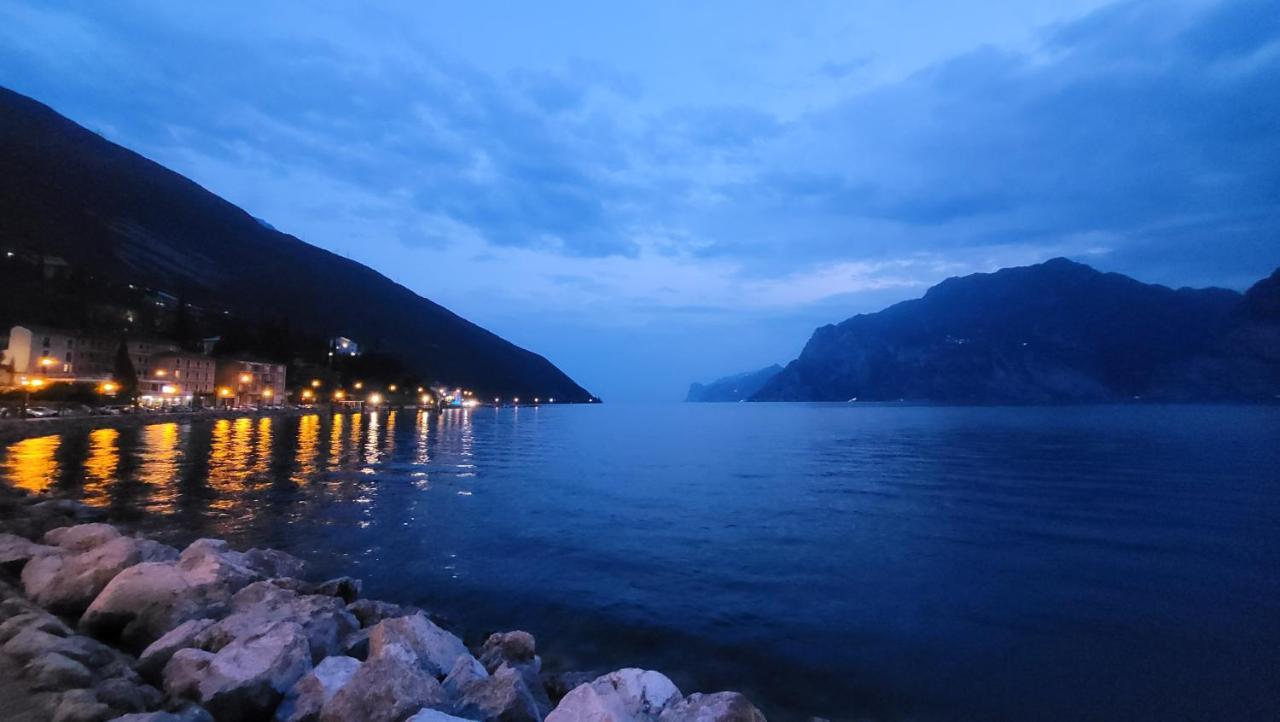 Albergo Villa Mimosa Torbole Sul Garda Eksteriør bilde