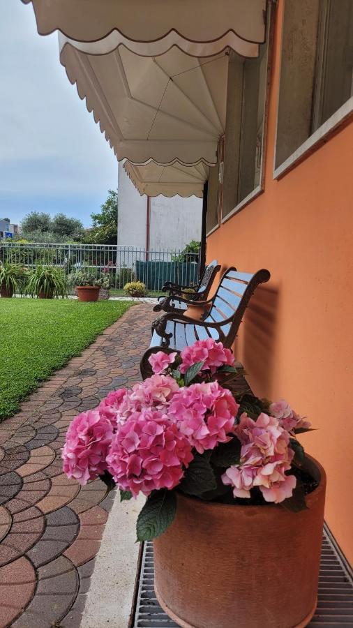 Albergo Villa Mimosa Torbole Sul Garda Eksteriør bilde
