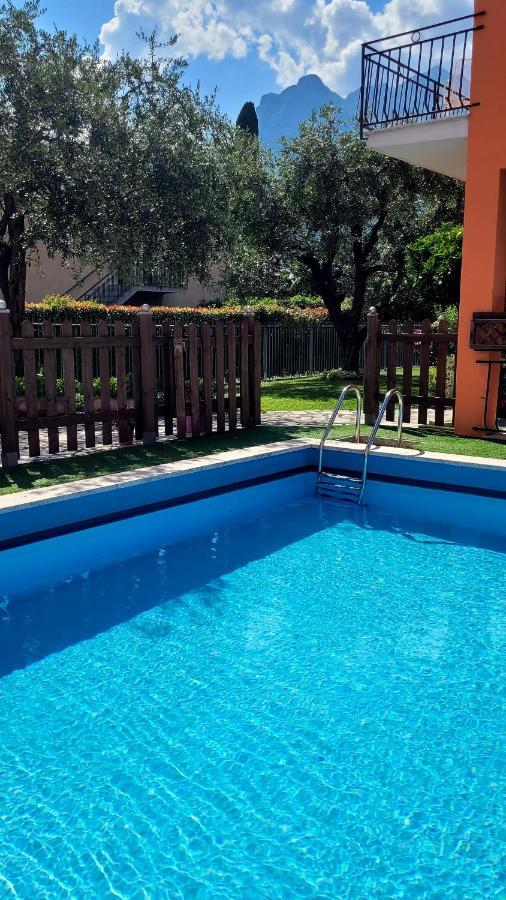 Albergo Villa Mimosa Torbole Sul Garda Eksteriør bilde